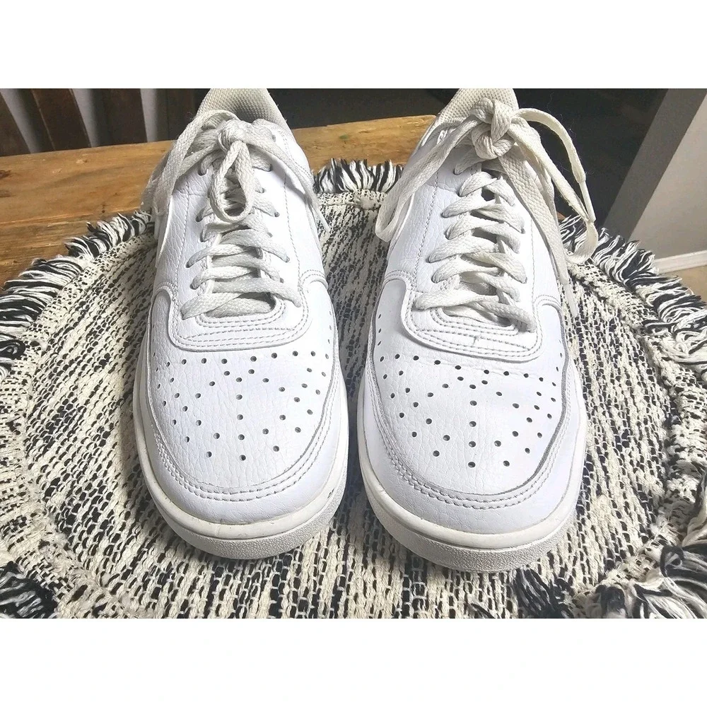Nike‎ Court Vision Low Triple White CD5434-100 Women's Sizes 8.5